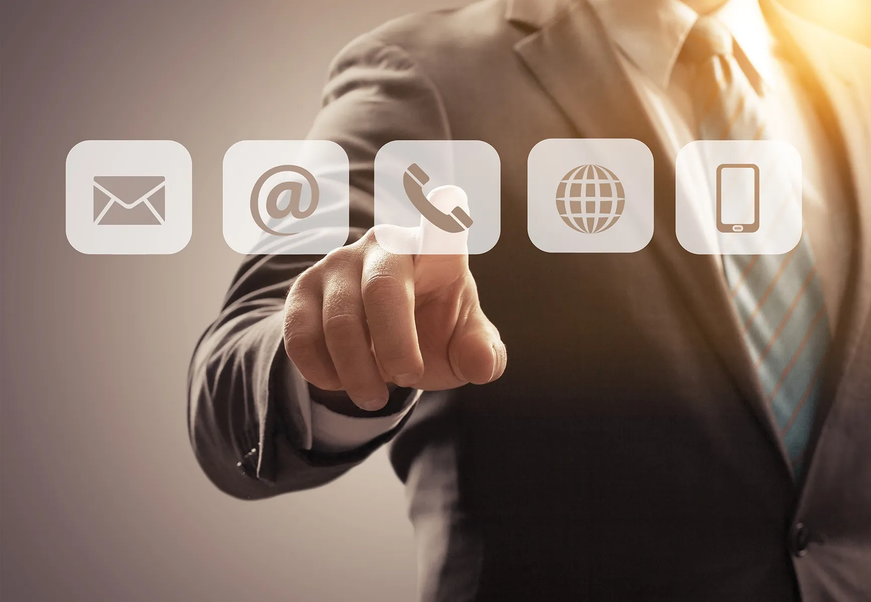 FOC-Solutions-Kontakt